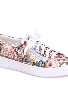 NEW NEVER WORN Django & Juliet Leithah Platform Sneaker